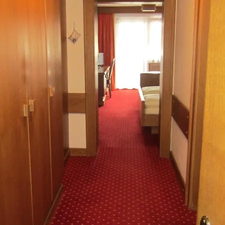 Hotel Restaurant Orgler 4*